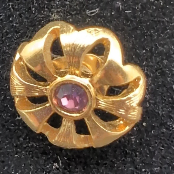 Vintage Estate Earrings Gold Tone Flower with pink stone - Picture 2 of 4